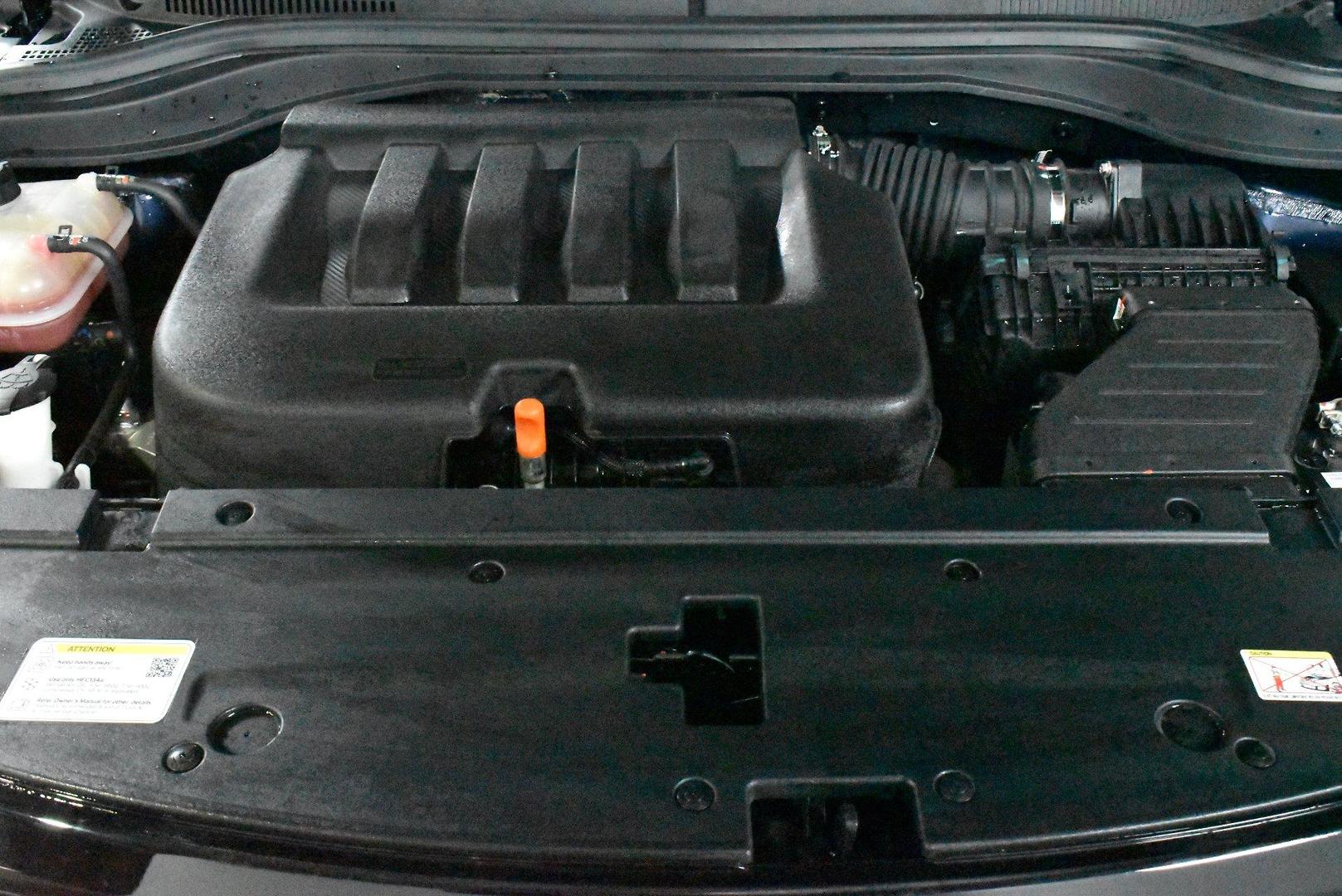 2023 Mahindra XUV700 AX7L — photo 17
