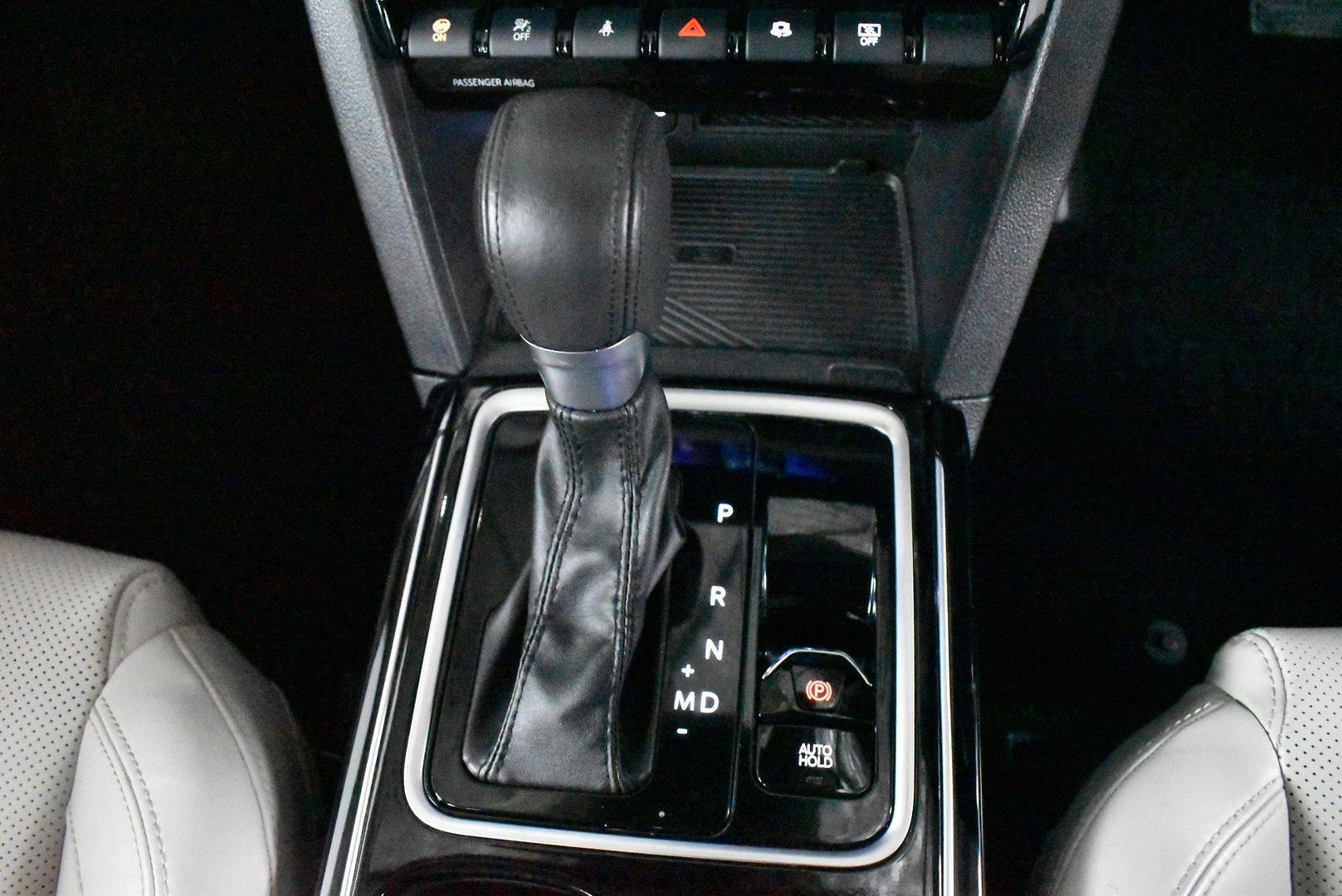 2023 Mahindra XUV700 AX7L — photo 20