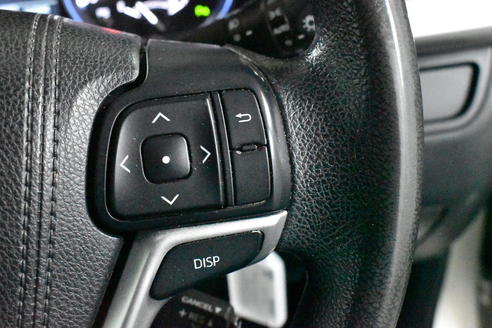 2016 Toyota Kluger GX — photo 22