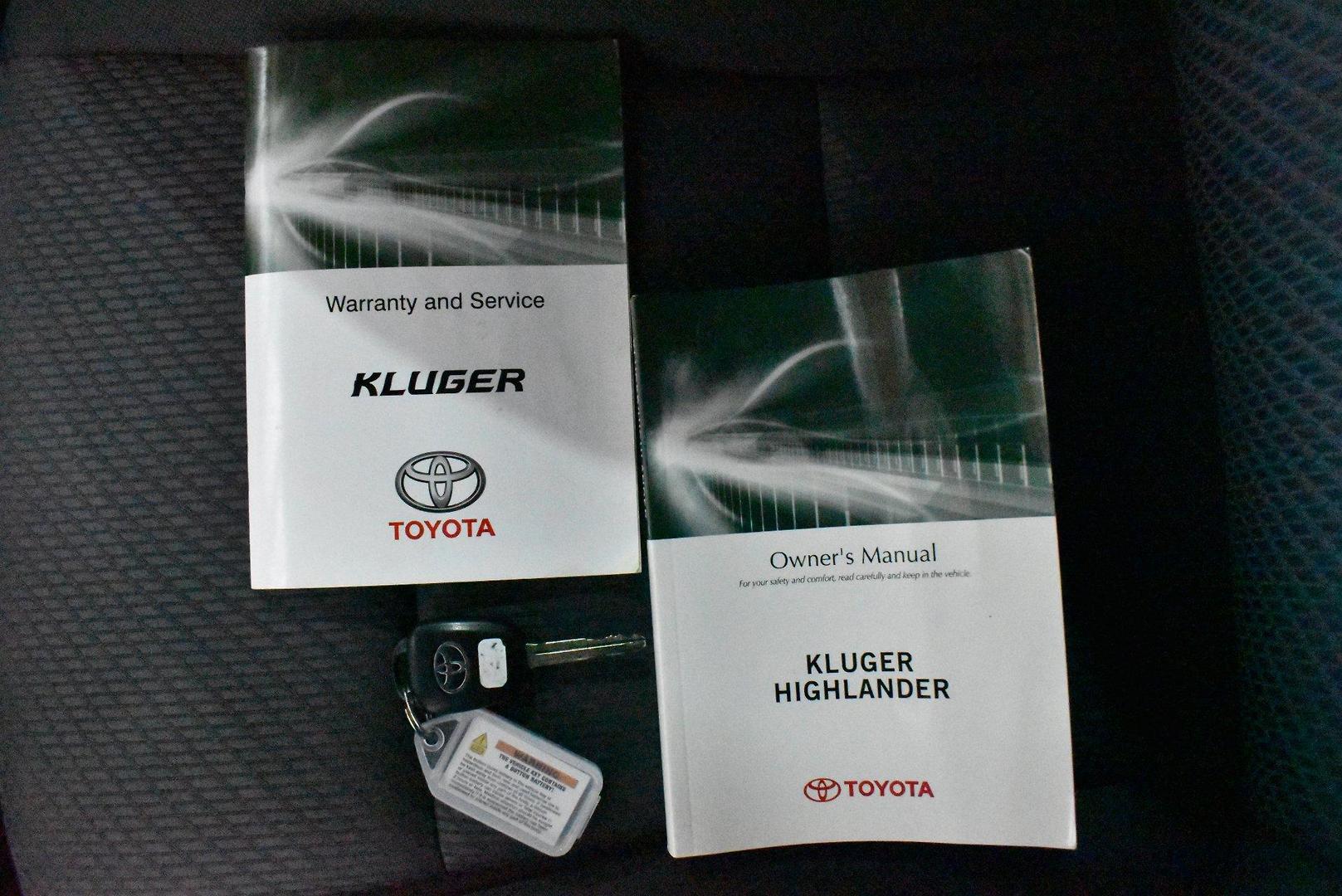 2016 Toyota Kluger GX — photo 25