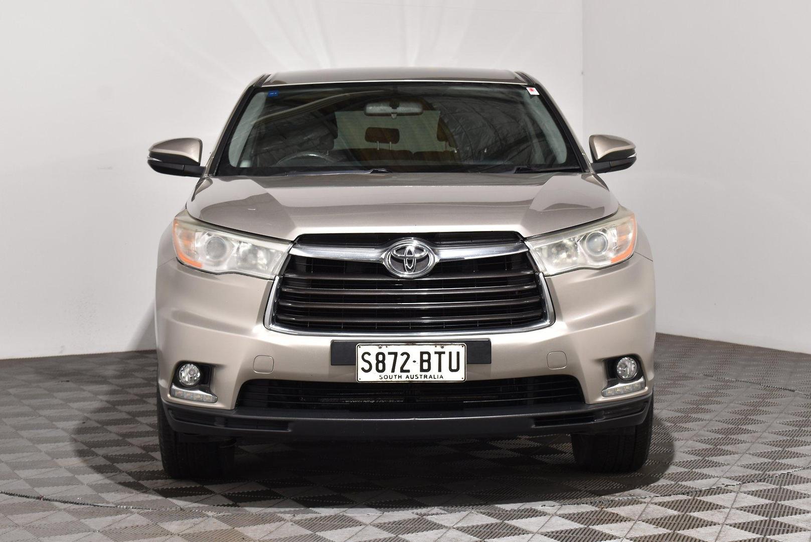 2016 Toyota Kluger GX — photo 3