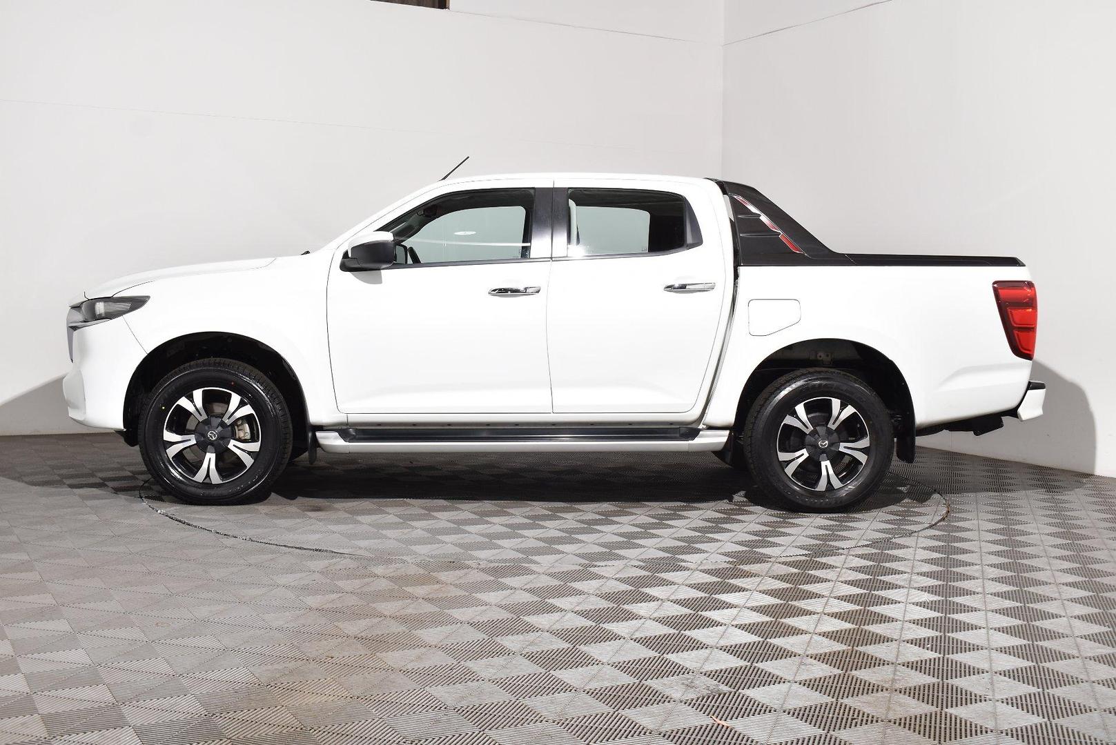 2021 Mazda BT-50 XTR — photo 11