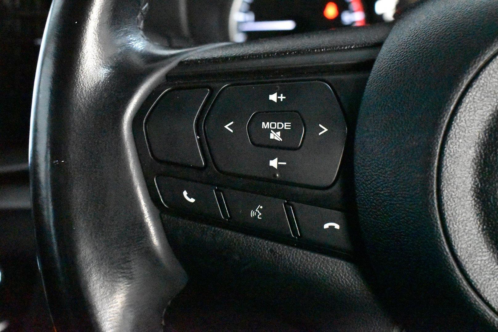2021 Mazda BT-50 XTR — photo 21