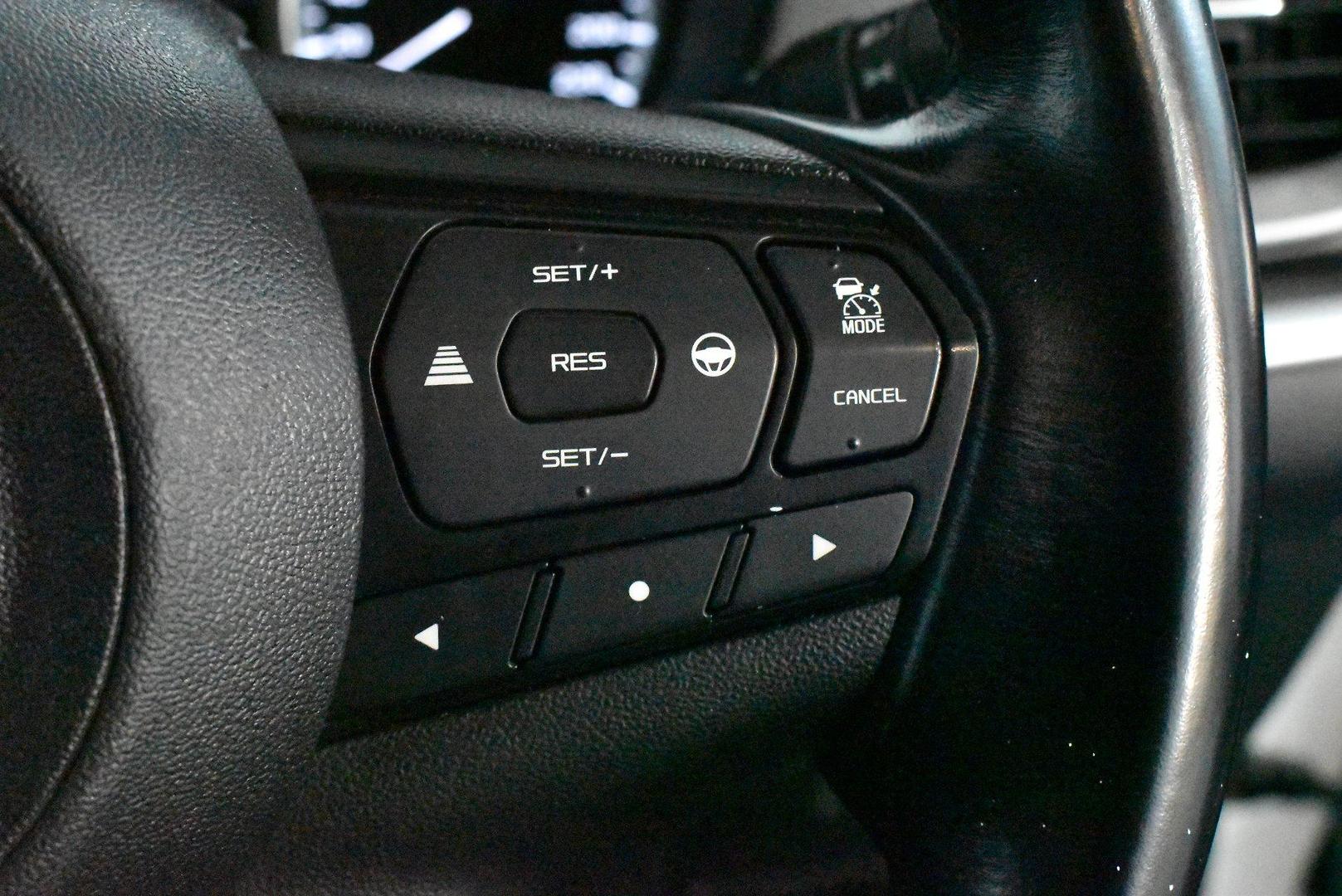 2021 Mazda BT-50 XTR — photo 22