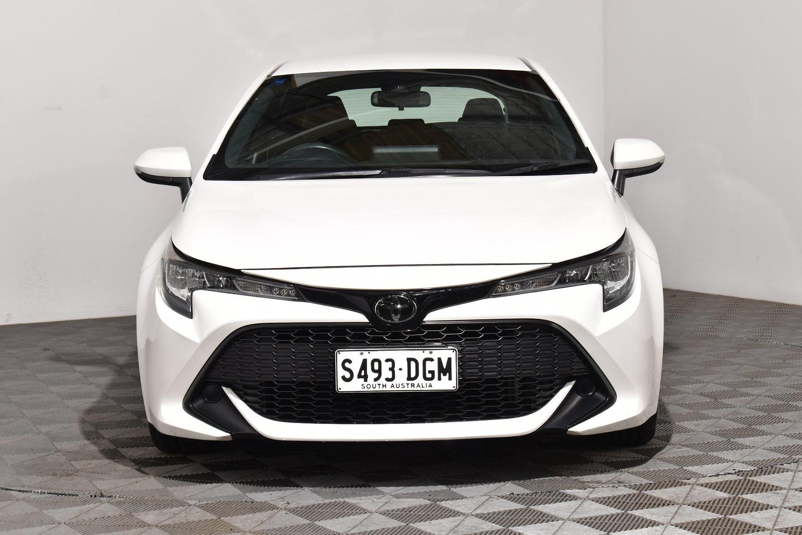 2018 Toyota Corolla Ascent Sport — photo 3