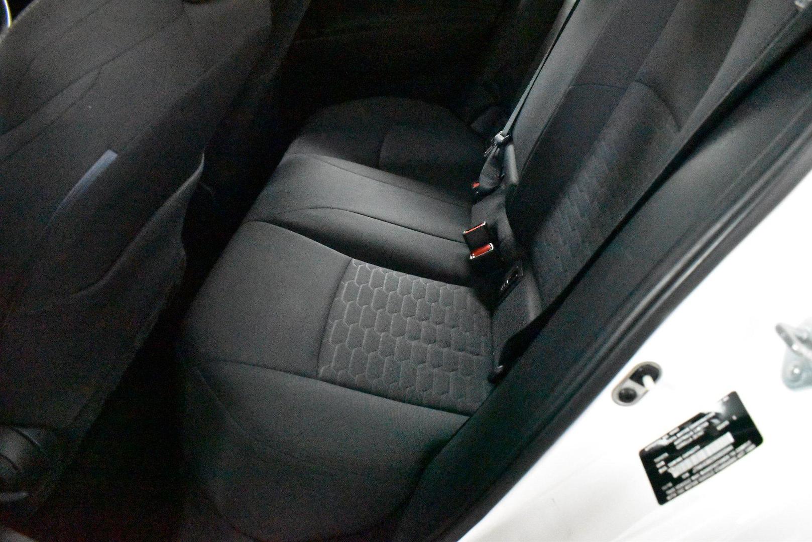 2018 Toyota Corolla Ascent Sport — photo 8