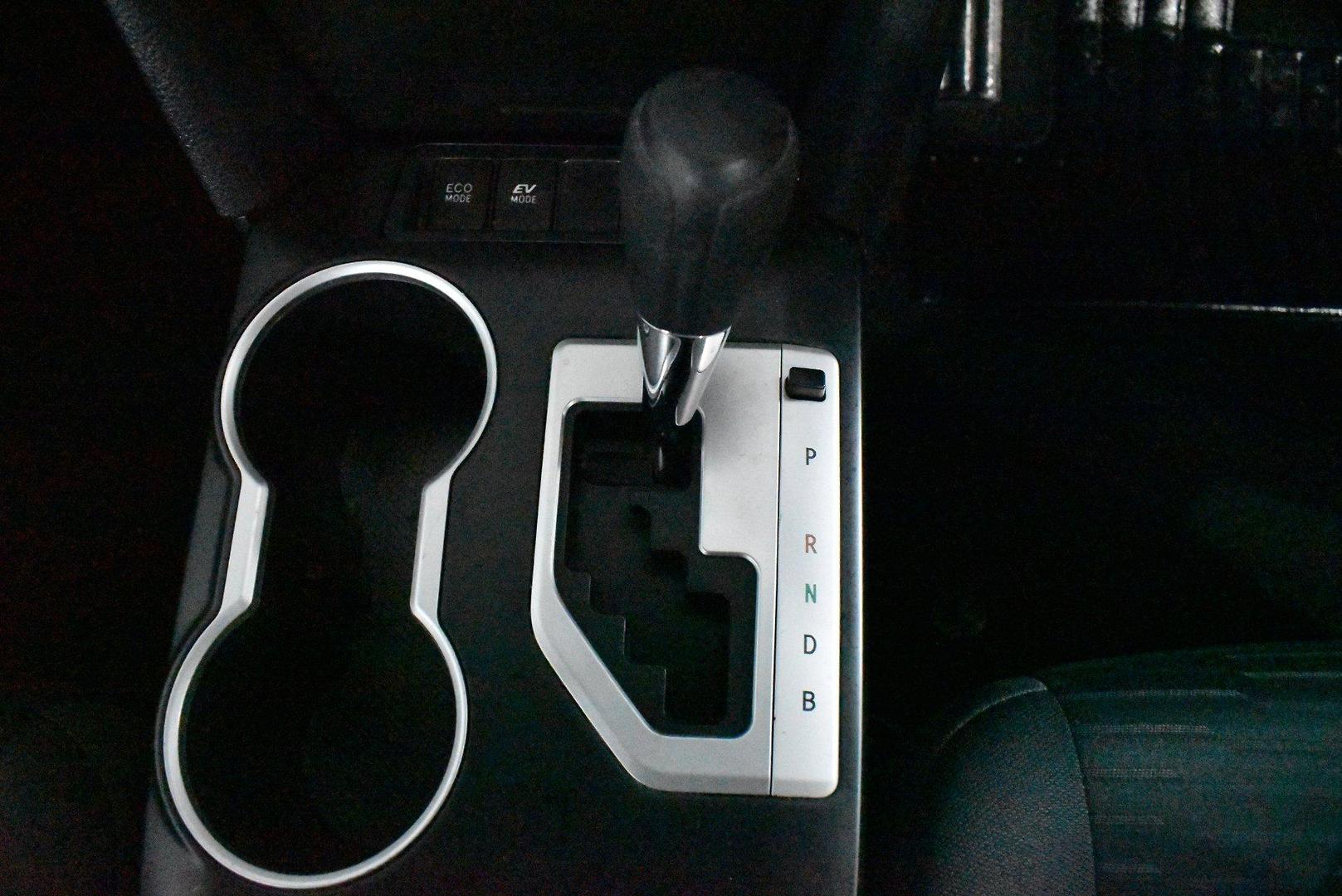 2015 Toyota Camry Altise — photo 21