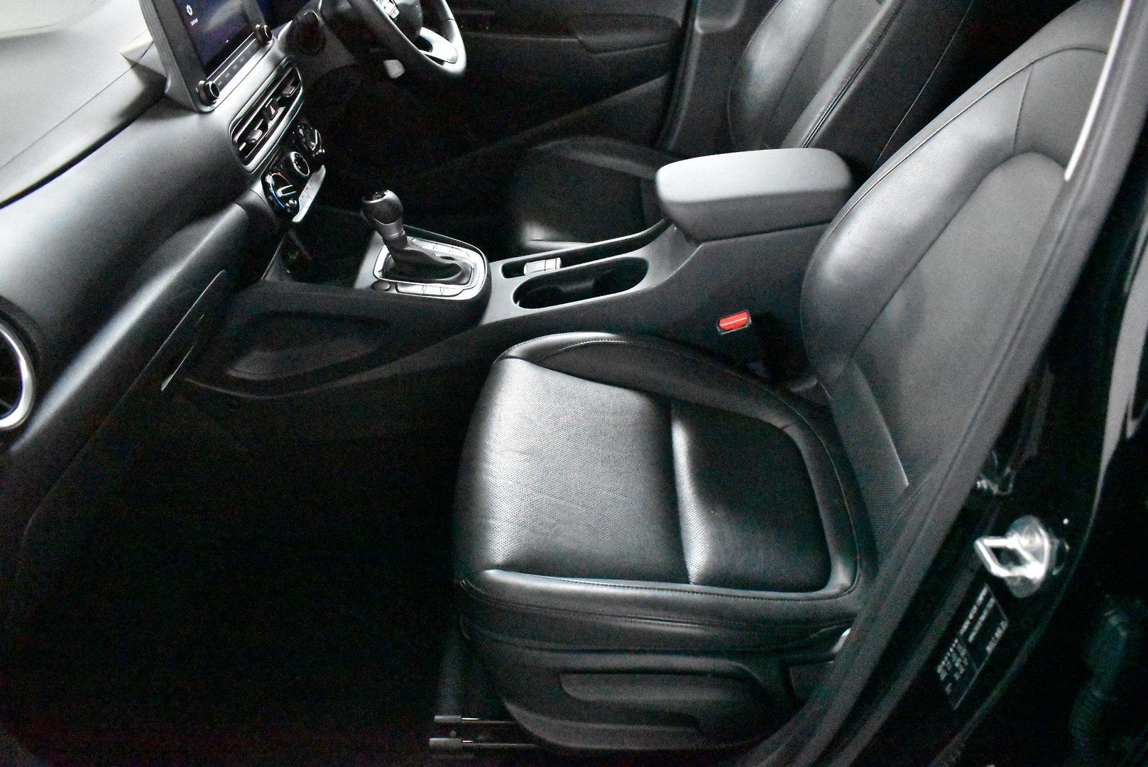 2021 Hyundai Kona Active — photo 7