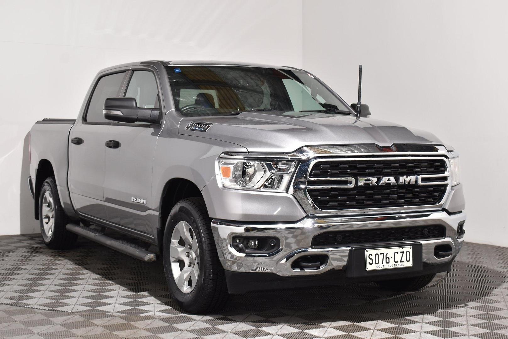 2023 RAM 1500 Big Horn — photo 1