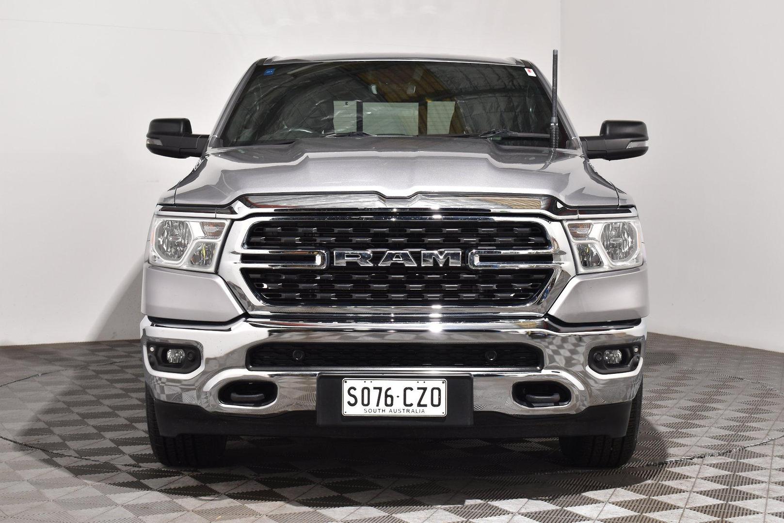 2023 RAM 1500 Big Horn — photo 3