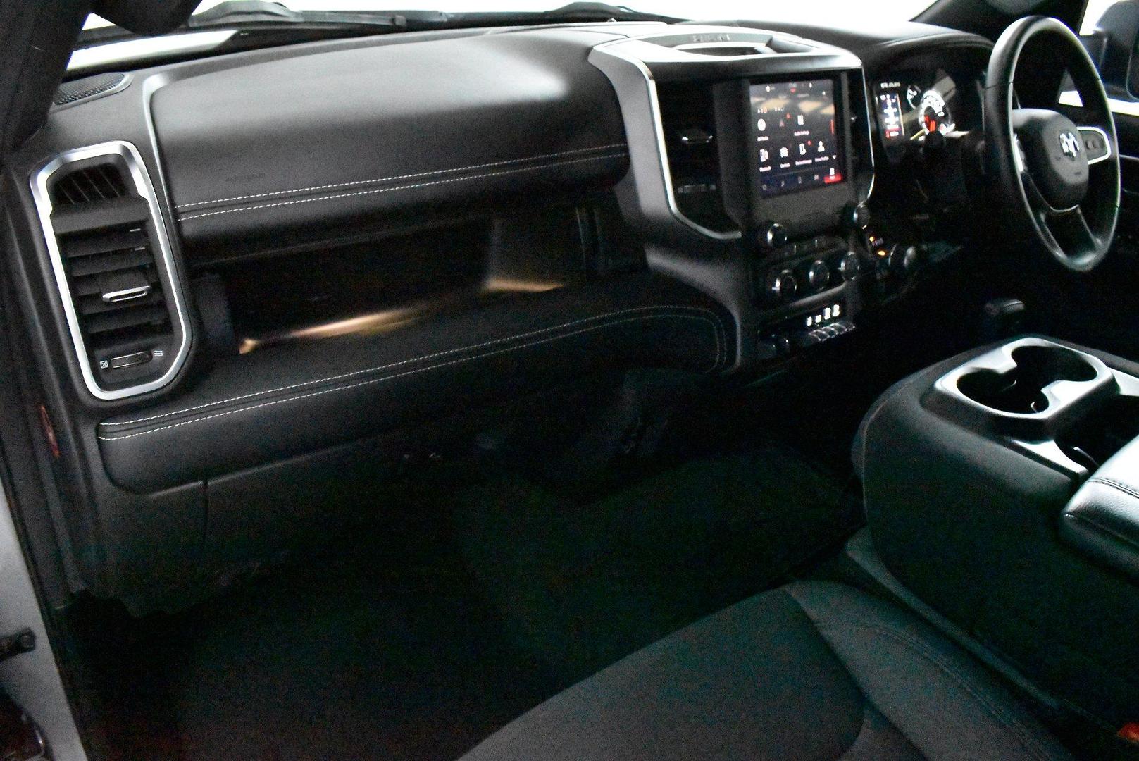 2023 RAM 1500 Big Horn — photo 6