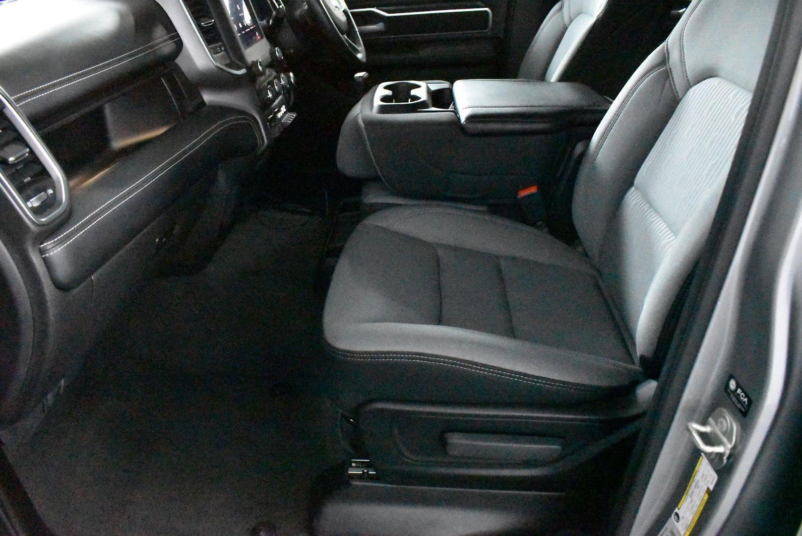 2023 RAM 1500 Big Horn — photo 7