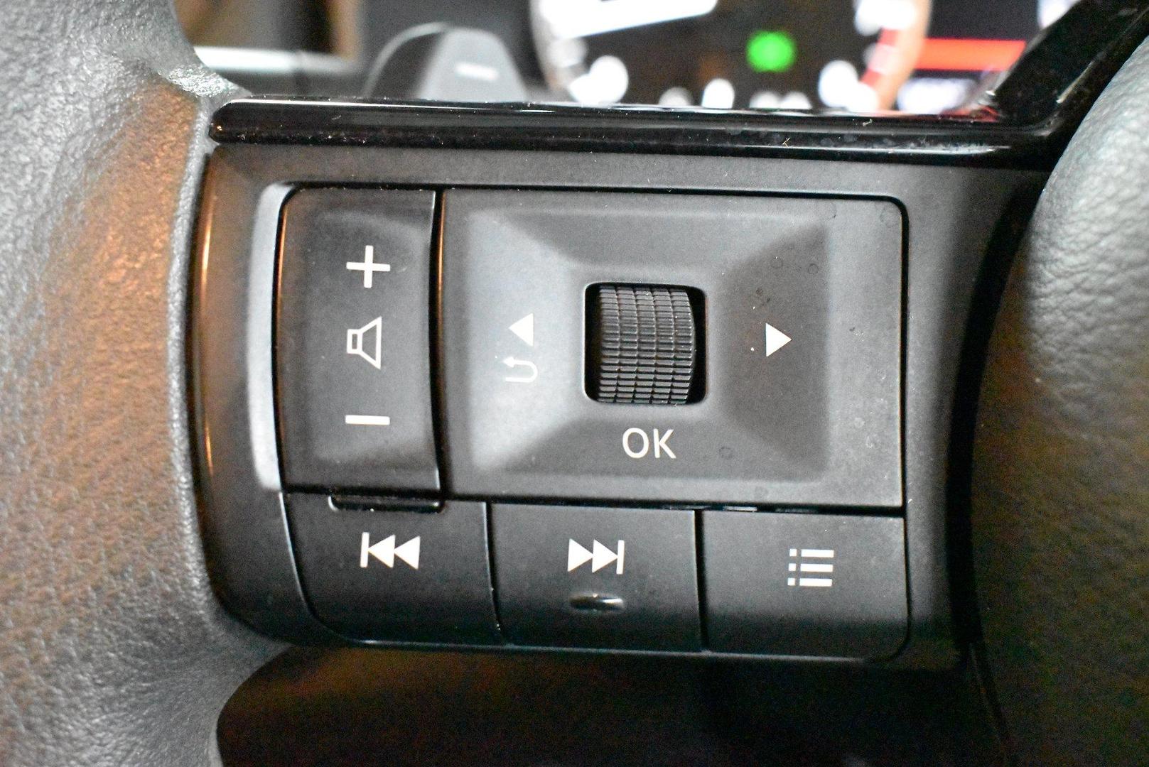 2022 Nissan QASHQAI ST — photo 21