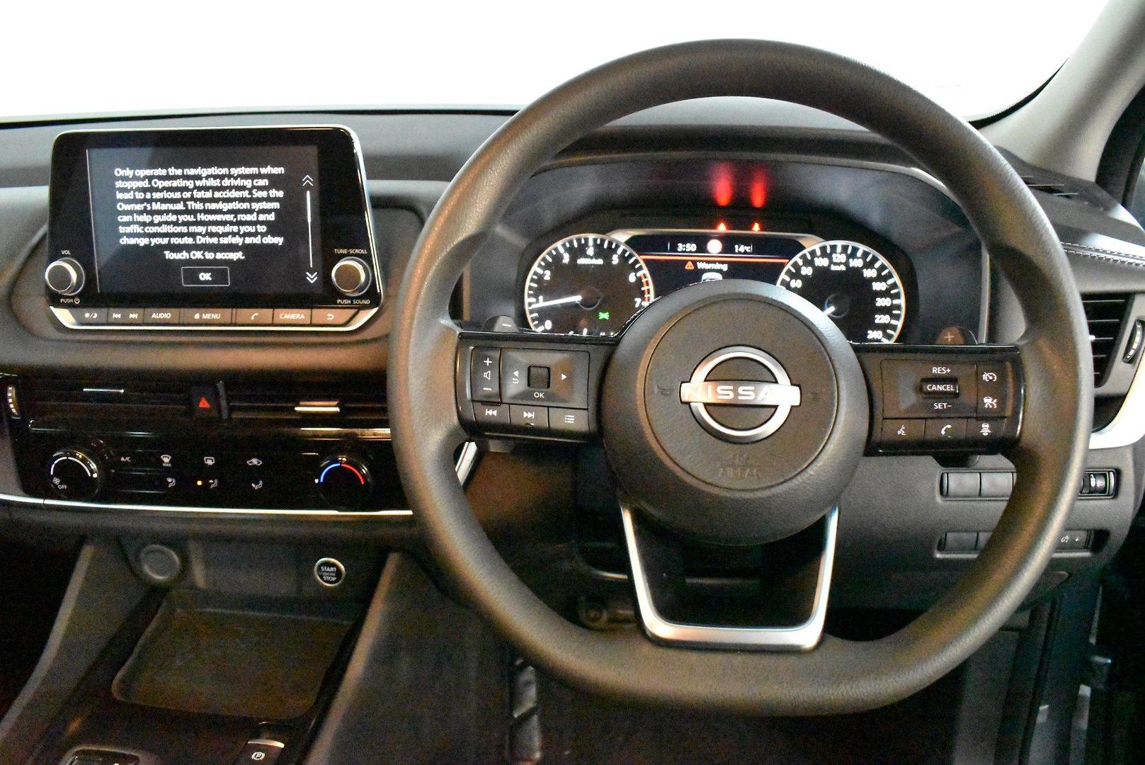 2022 Nissan QASHQAI ST — photo 5