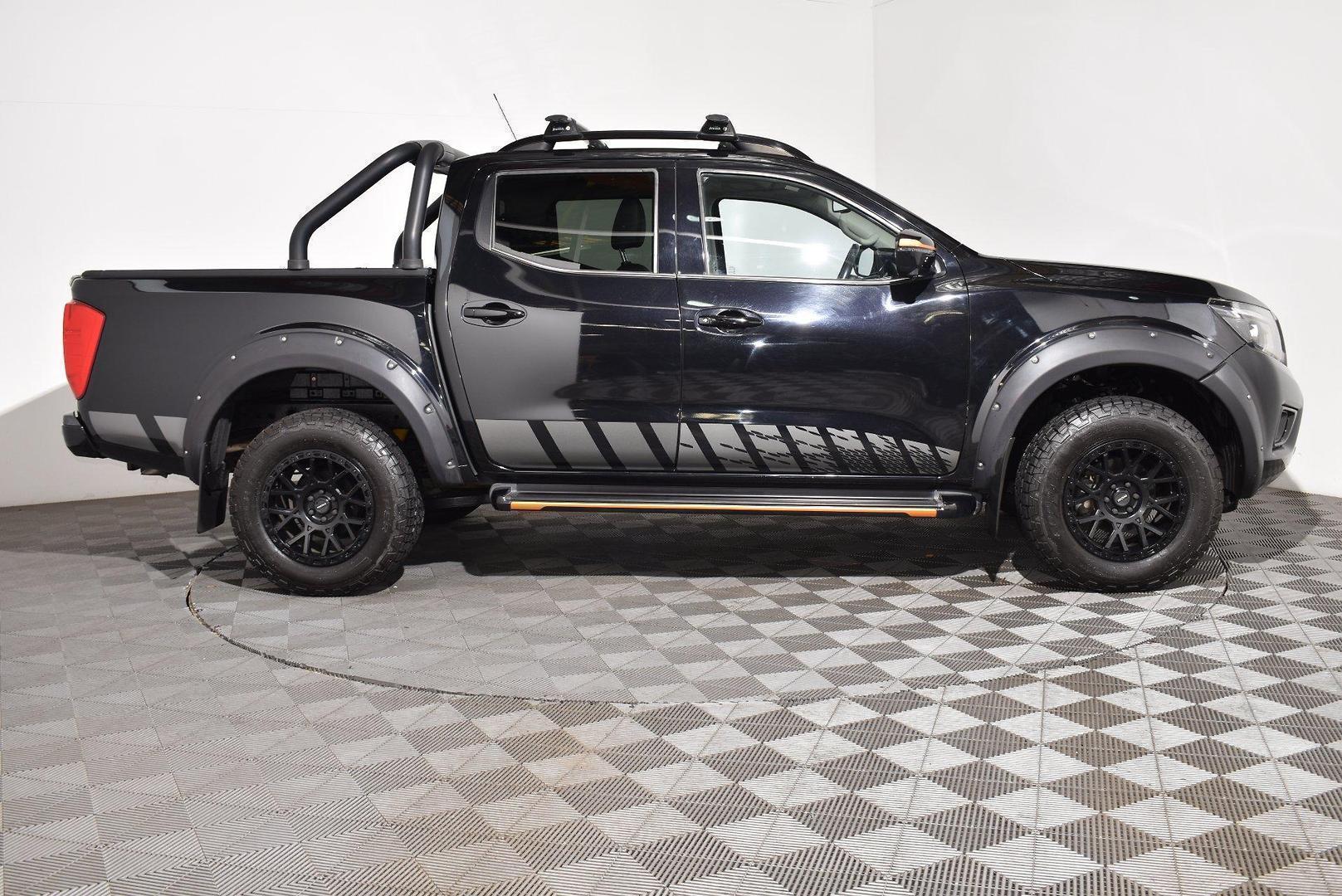 2019 Nissan Navara NTREK — photo 10