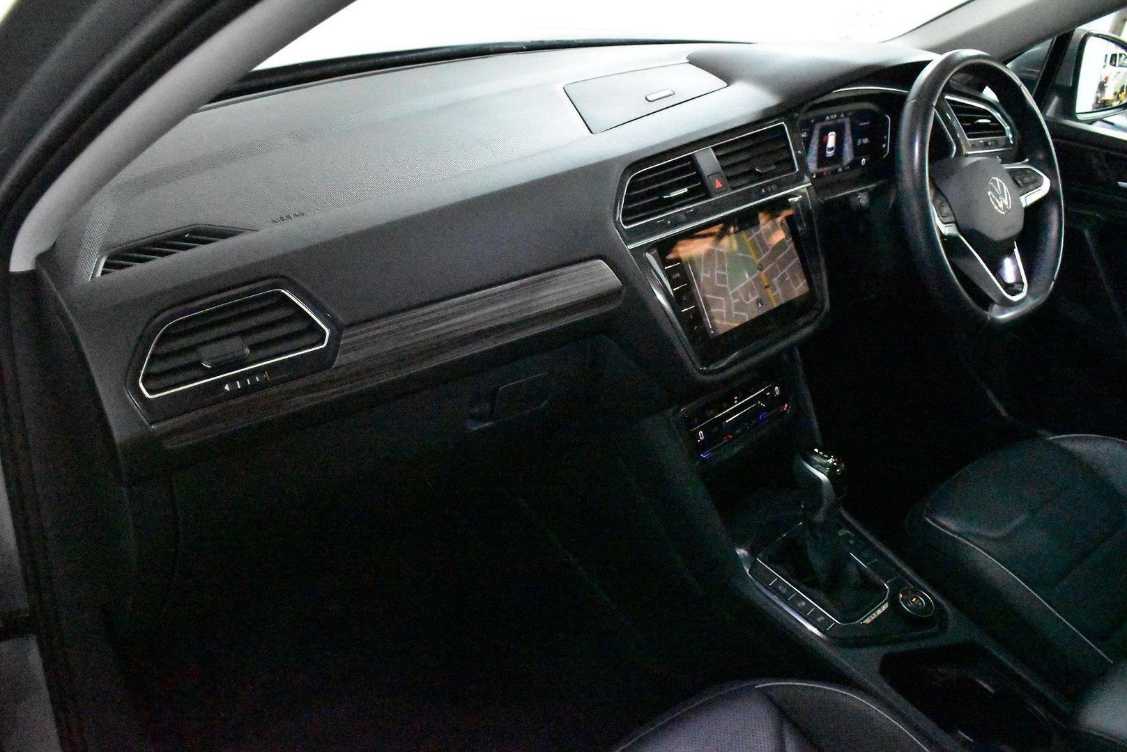 2023 Volkswagen Tiguan 162TSI Elegance Allspace — photo 6