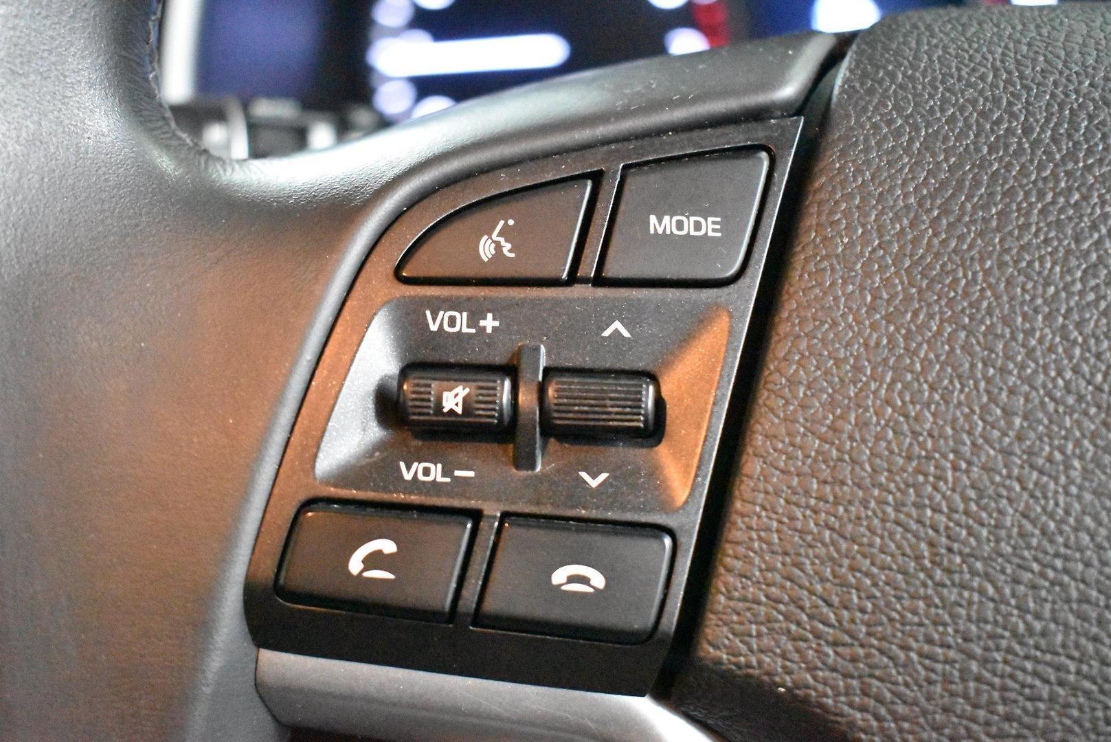 2020 Hyundai Tucson Elite — photo 21