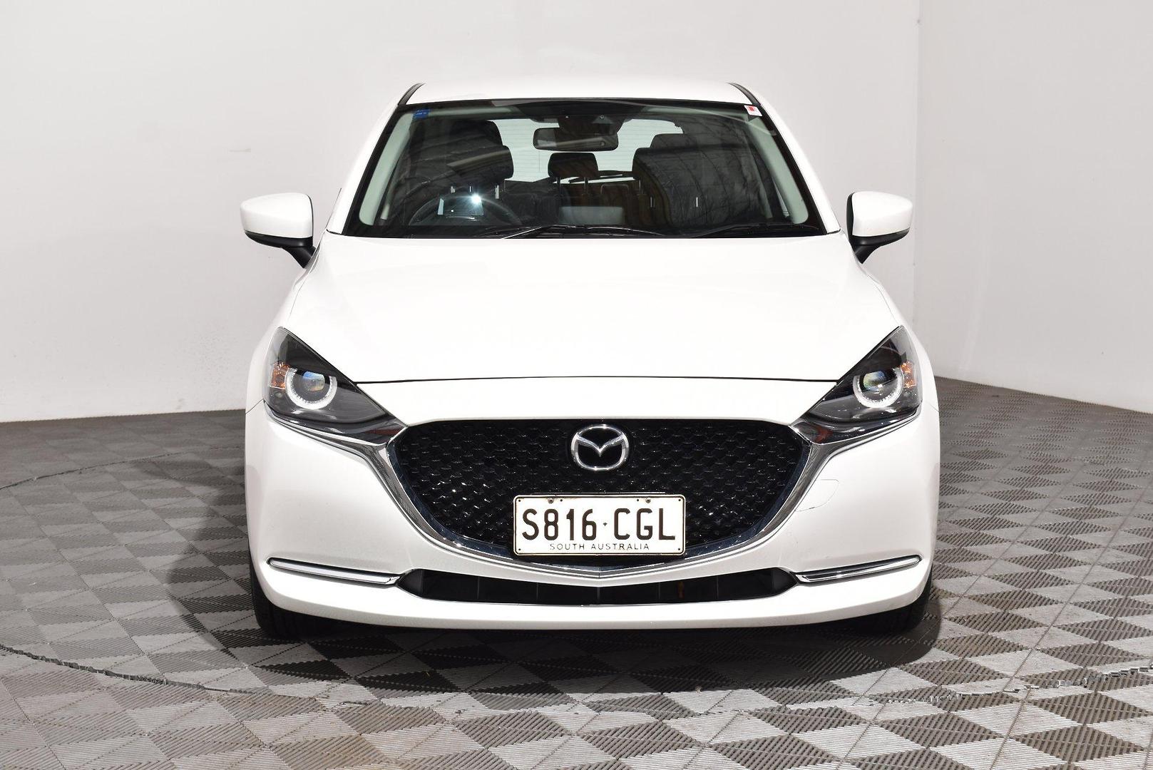 2020 Mazda 2 G15 Evolve — photo 3