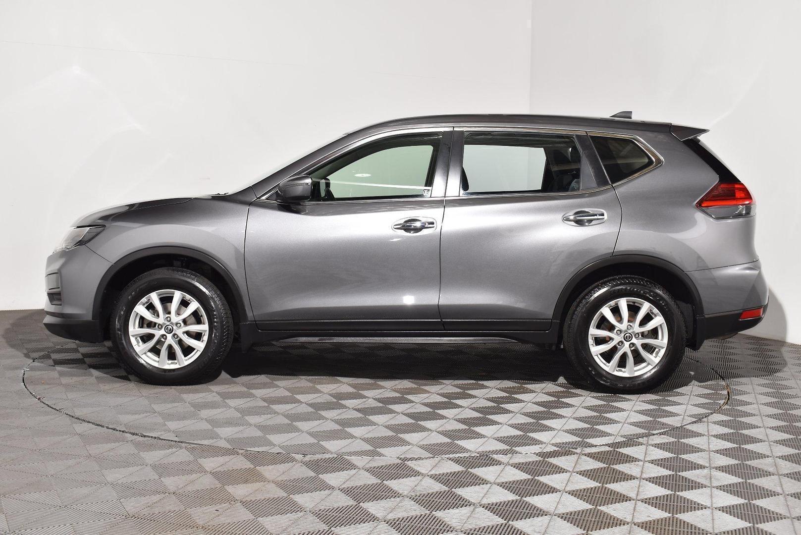 2020 Nissan X-TRAIL ST — photo 11