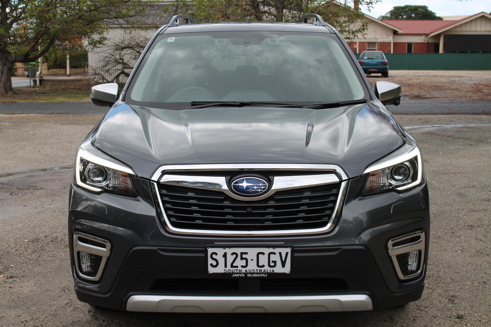 2020 Subaru Forester 25iS — photo 2