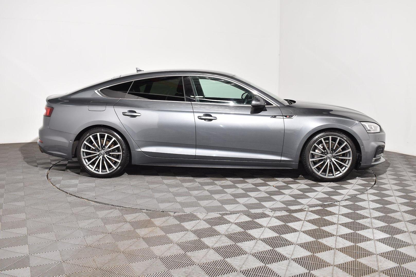 2017 Audi A5 sport — photo 9