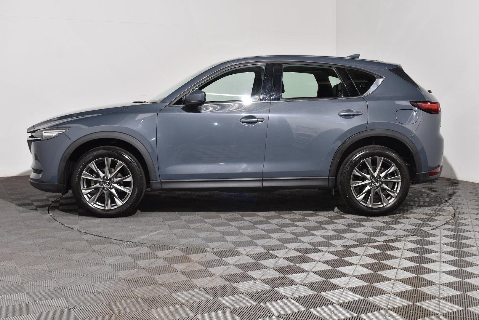 2021 Mazda CX-5 Akera — photo 10