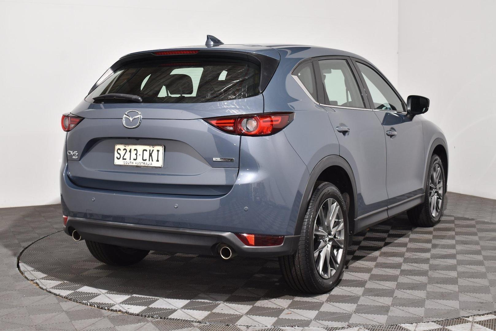 2021 Mazda CX-5 Akera — photo 13