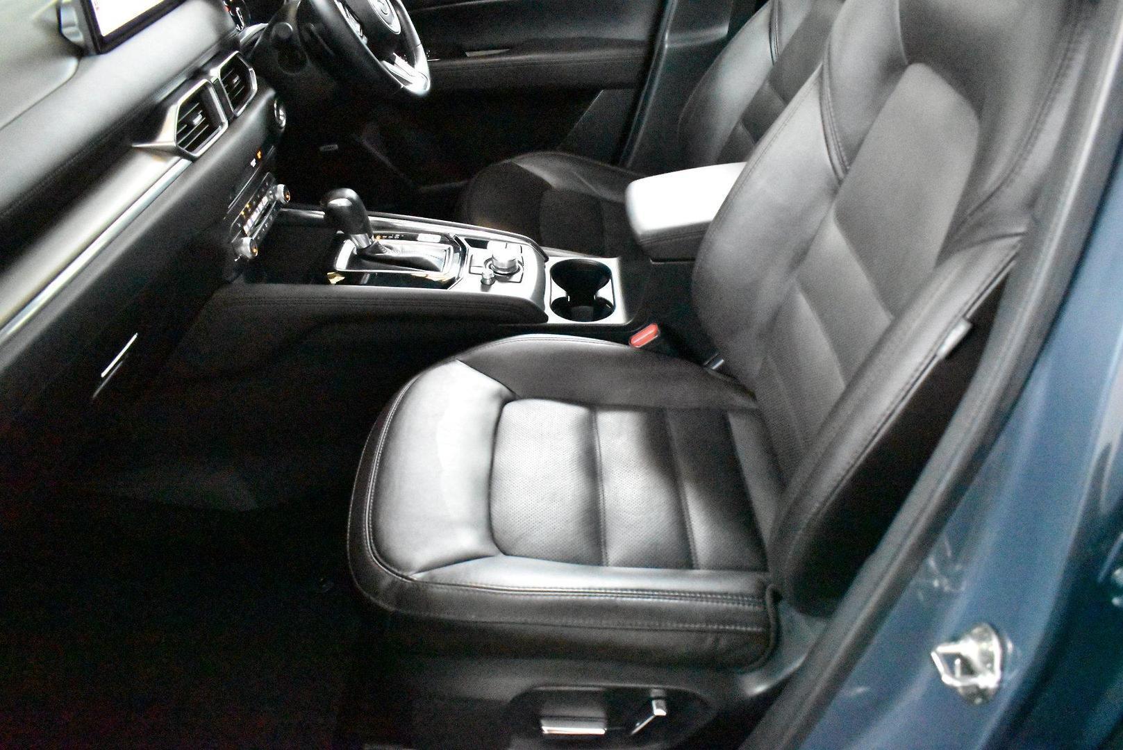 2021 Mazda CX-5 Akera — photo 7