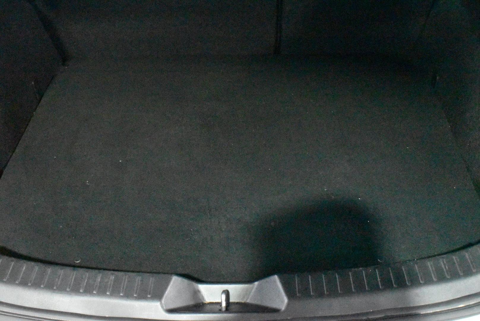 2018 Mazda 3 SP25 GT — photo 16