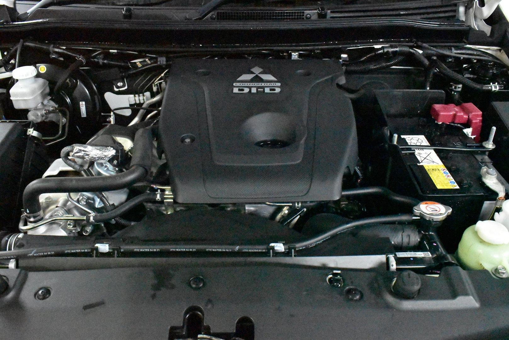2021 Mitsubishi Triton GLS — photo 16
