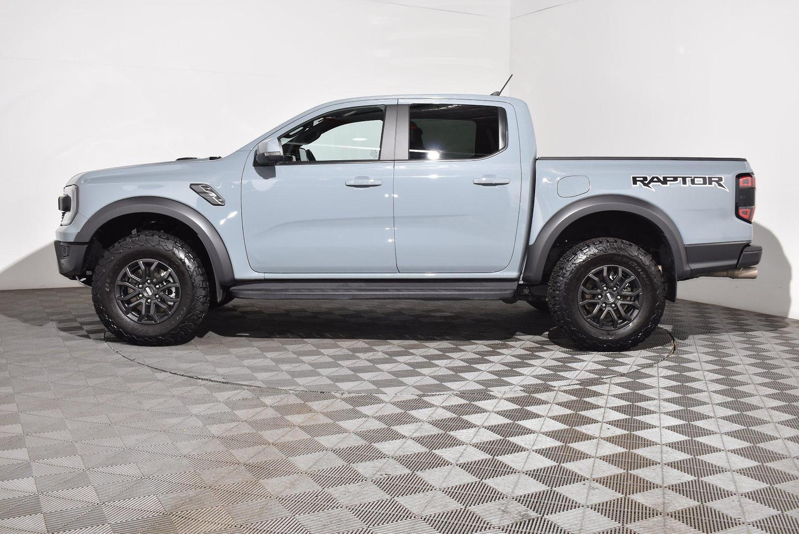 2025 Ford Ranger Raptor — photo 11
