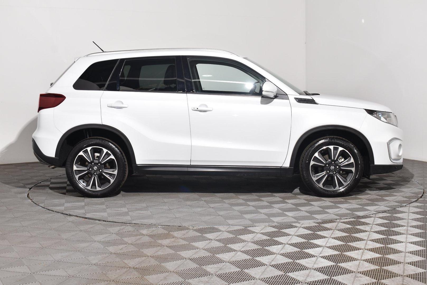 2020 Suzuki Vitara Turbo — photo 10
