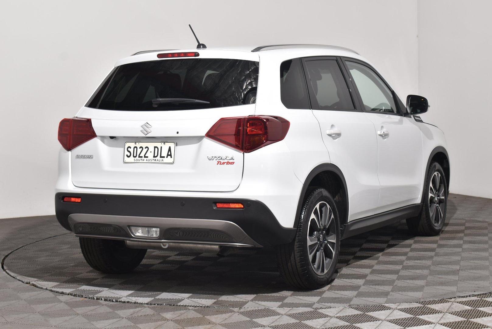 2020 Suzuki Vitara Turbo — photo 14