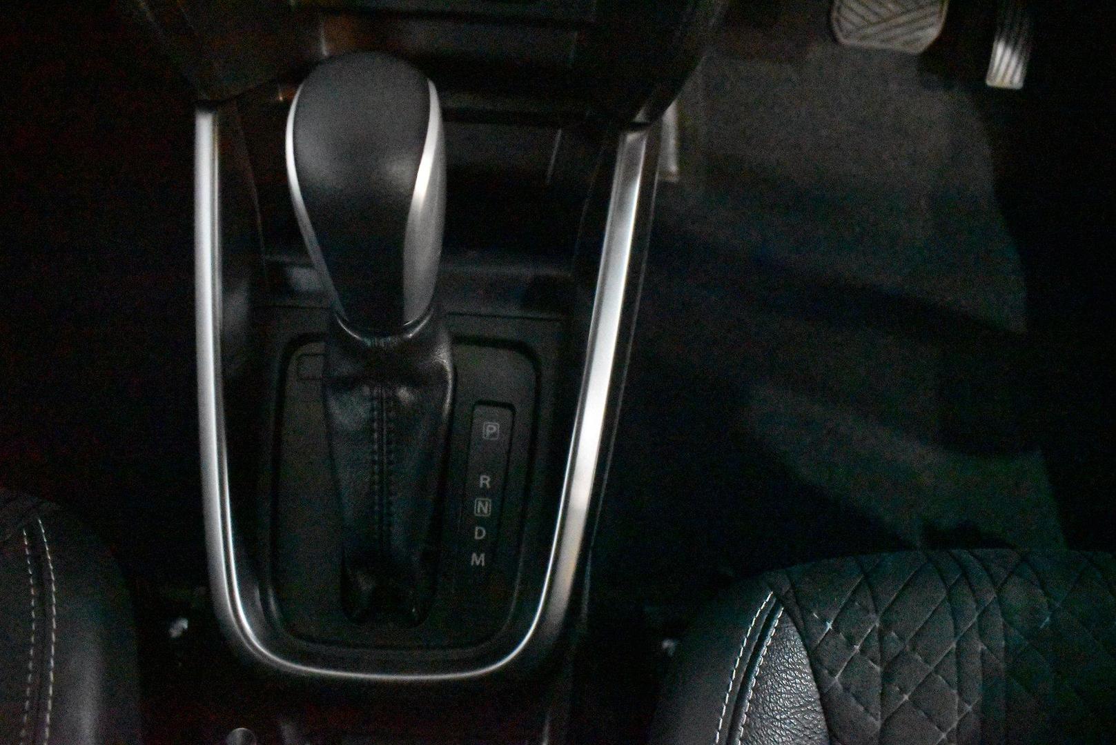 2020 Suzuki Vitara Turbo — photo 20