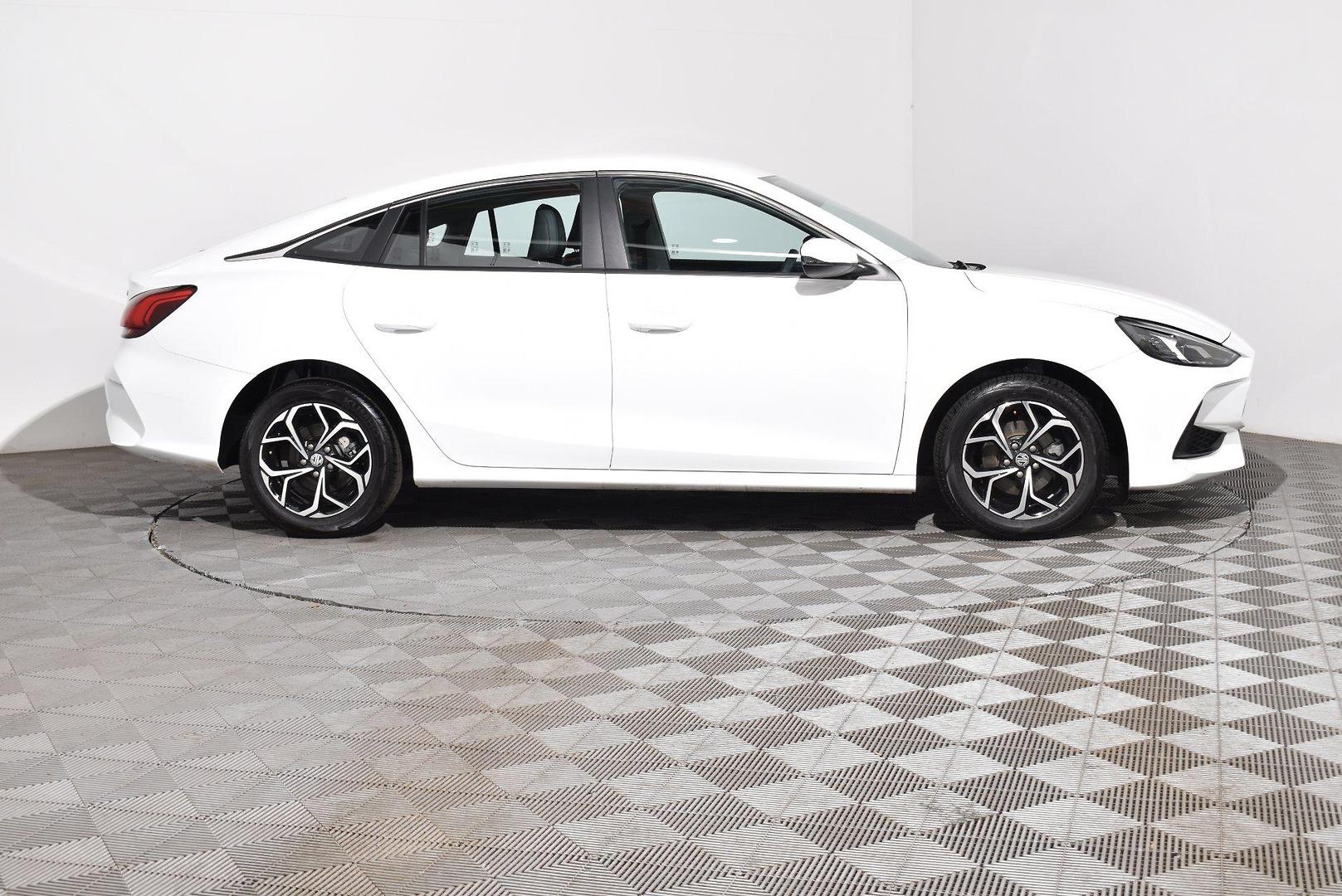 2023 MG MG5 Vibe — photo 10