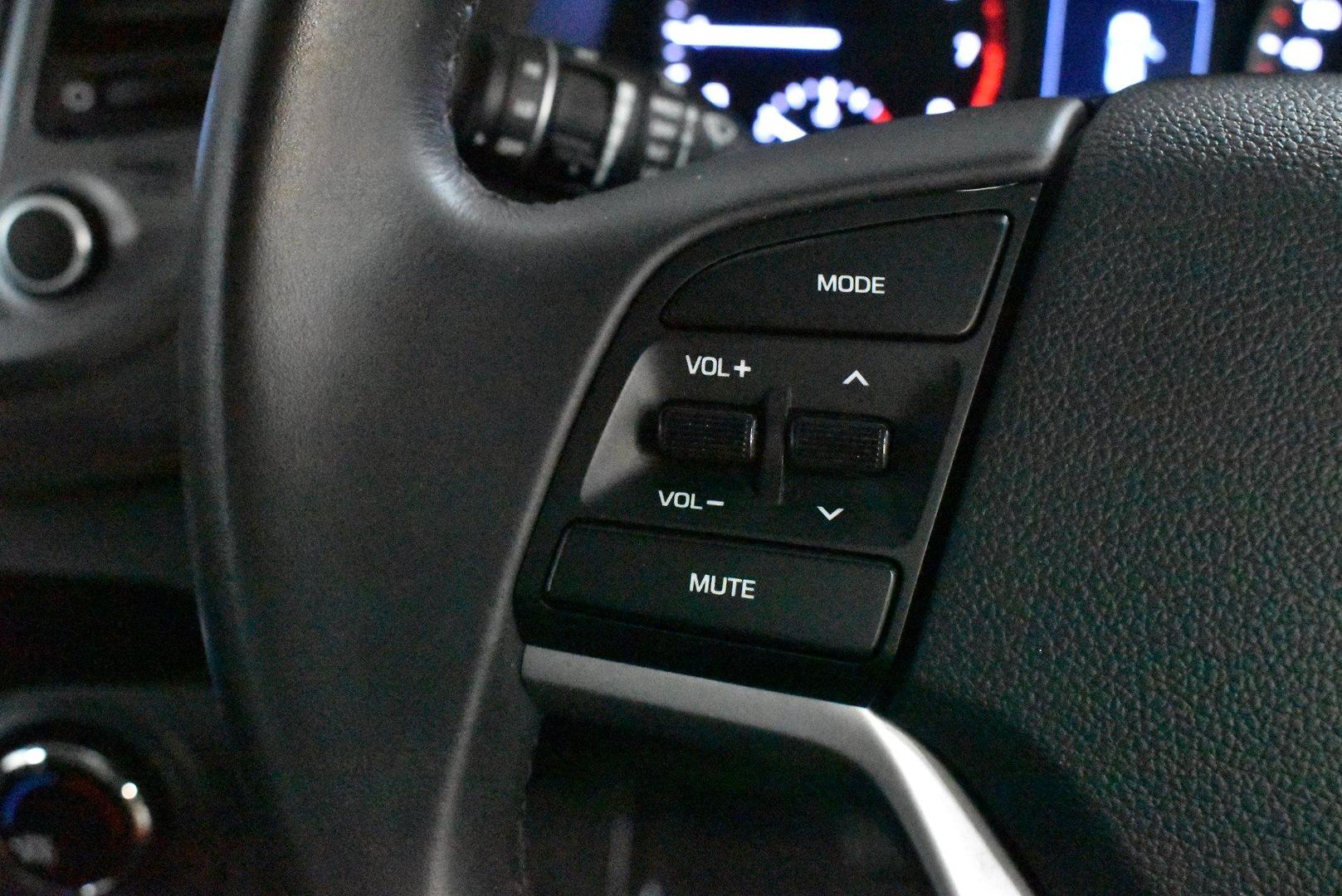 2017 Hyundai Tucson Active X — photo 21
