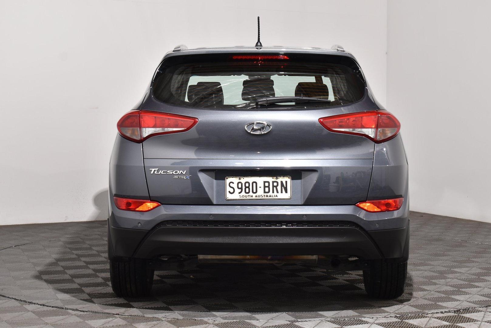 2017 Hyundai Tucson Active X — photo 4