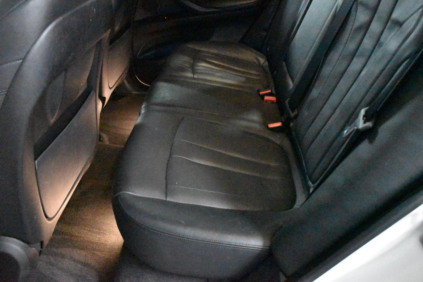2016 BMW X5 sDrive25d — photo 8