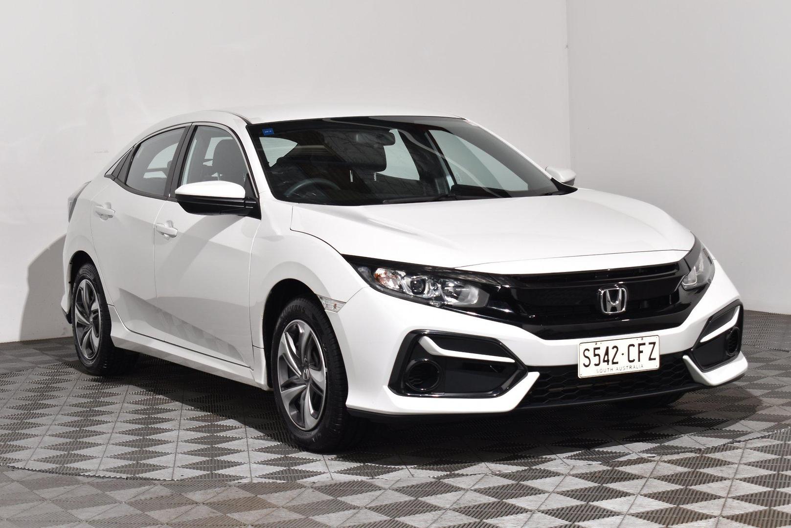 2020 Honda Civic VTi — photo 1