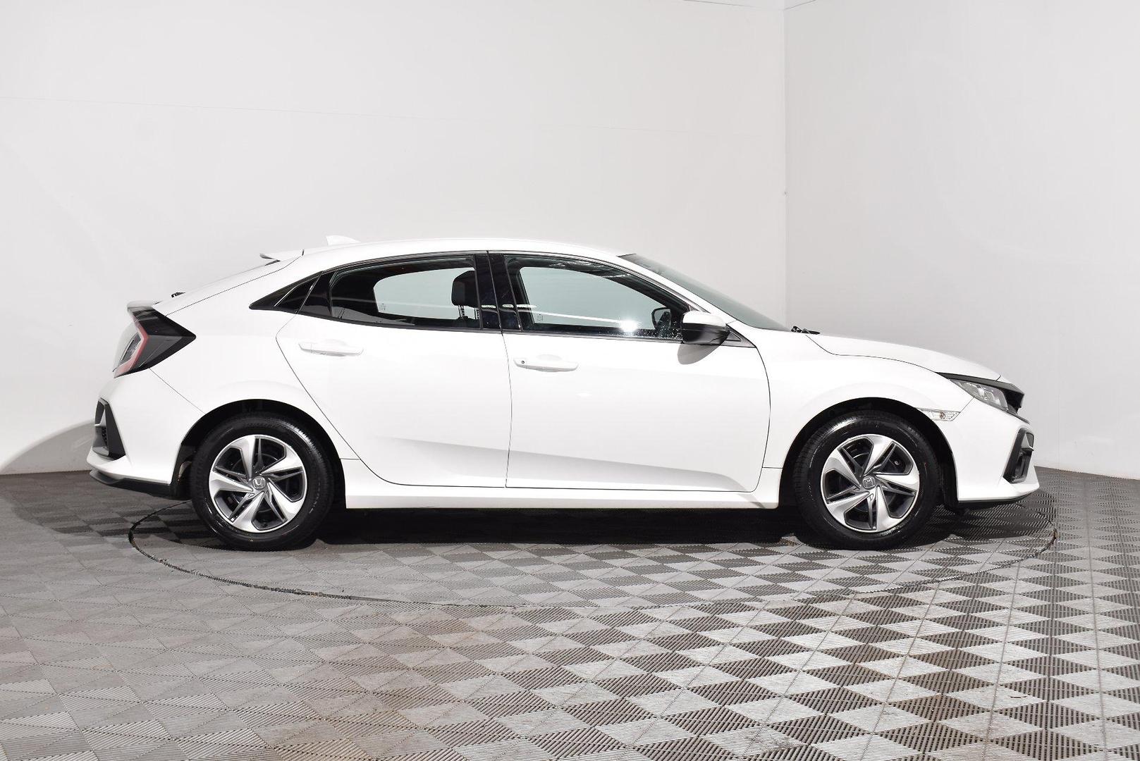 2020 Honda Civic VTi — photo 11
