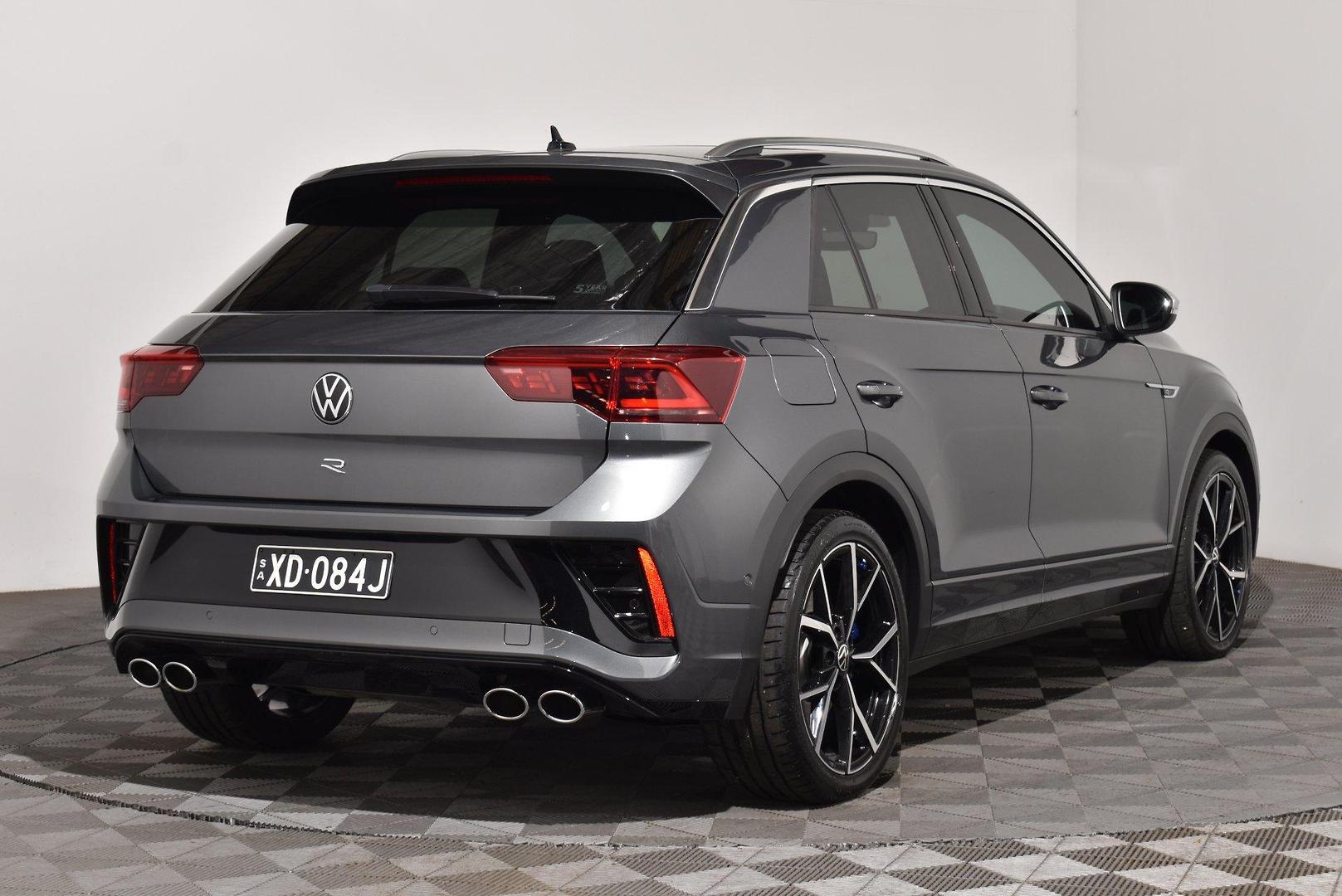 2022 Volkswagen T-Roc R — photo 14