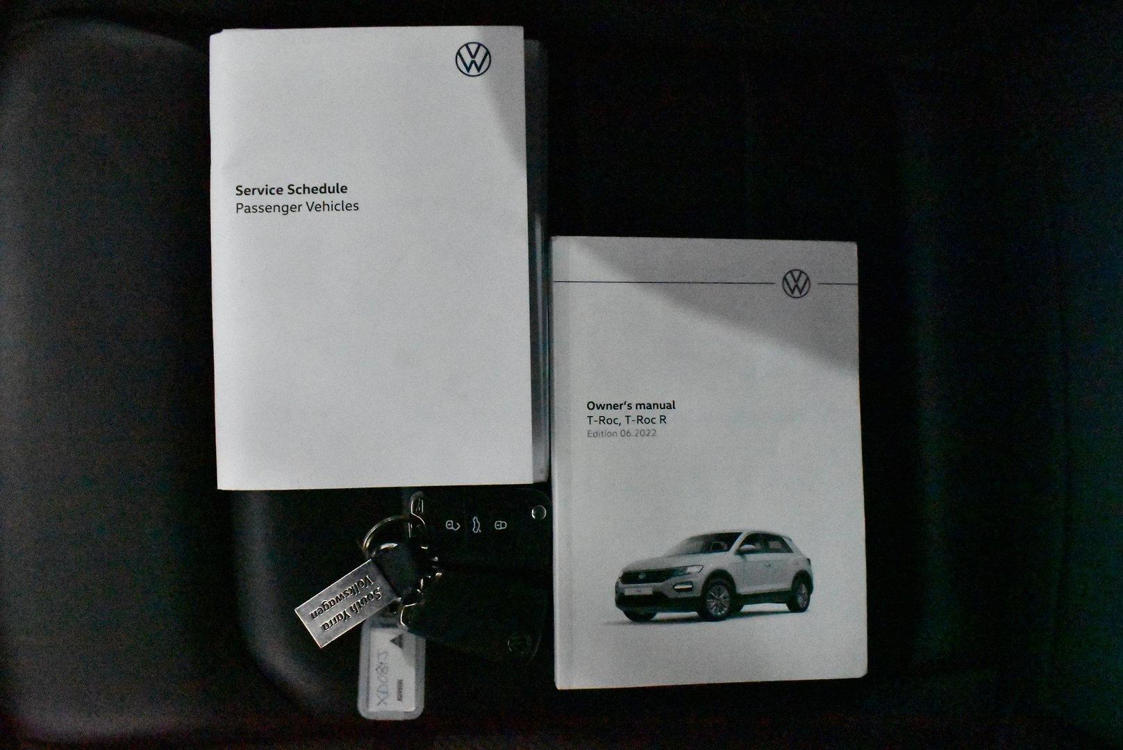 2022 Volkswagen T-Roc R — photo 26