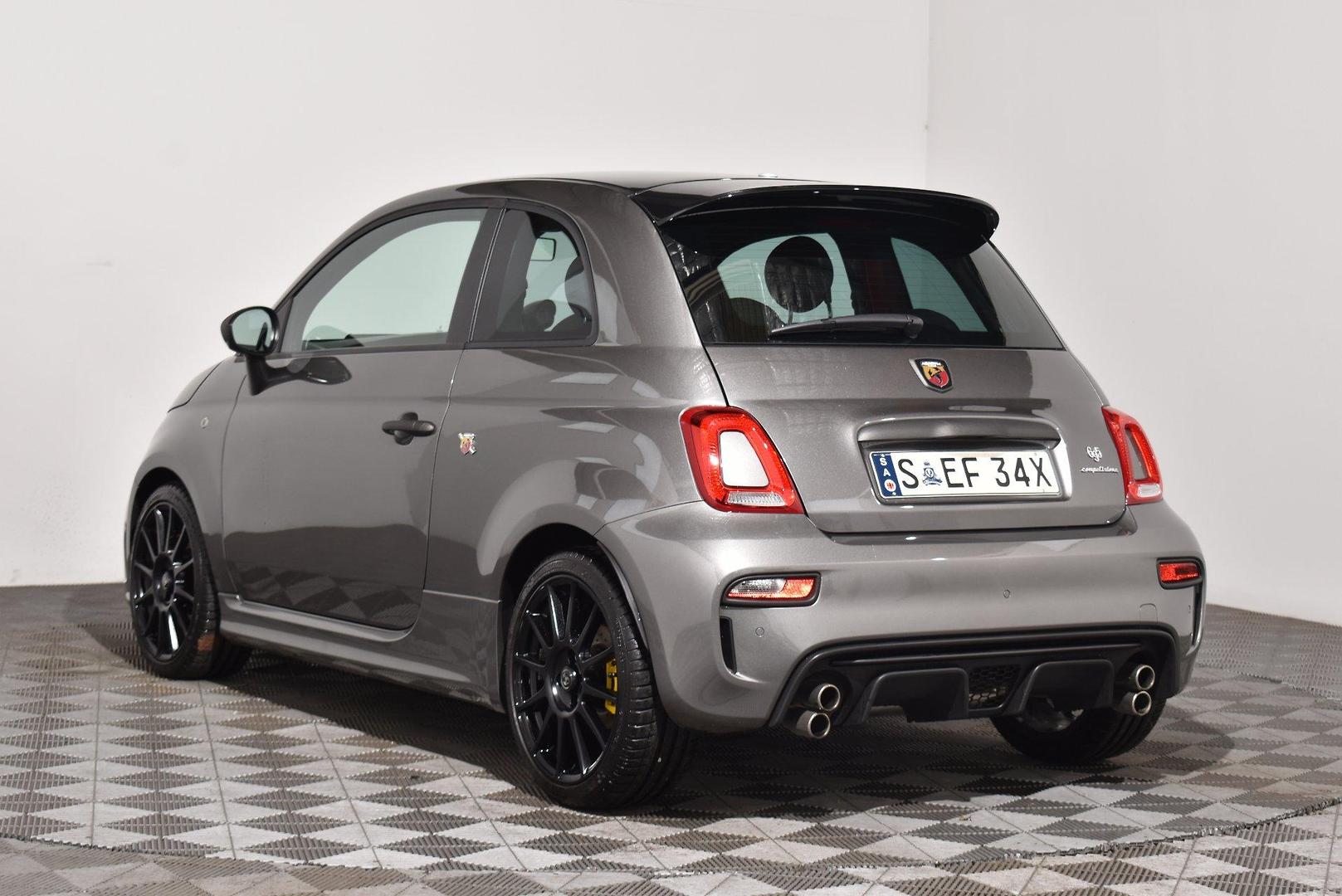 2024 Abarth 695 Competizione — photo 2