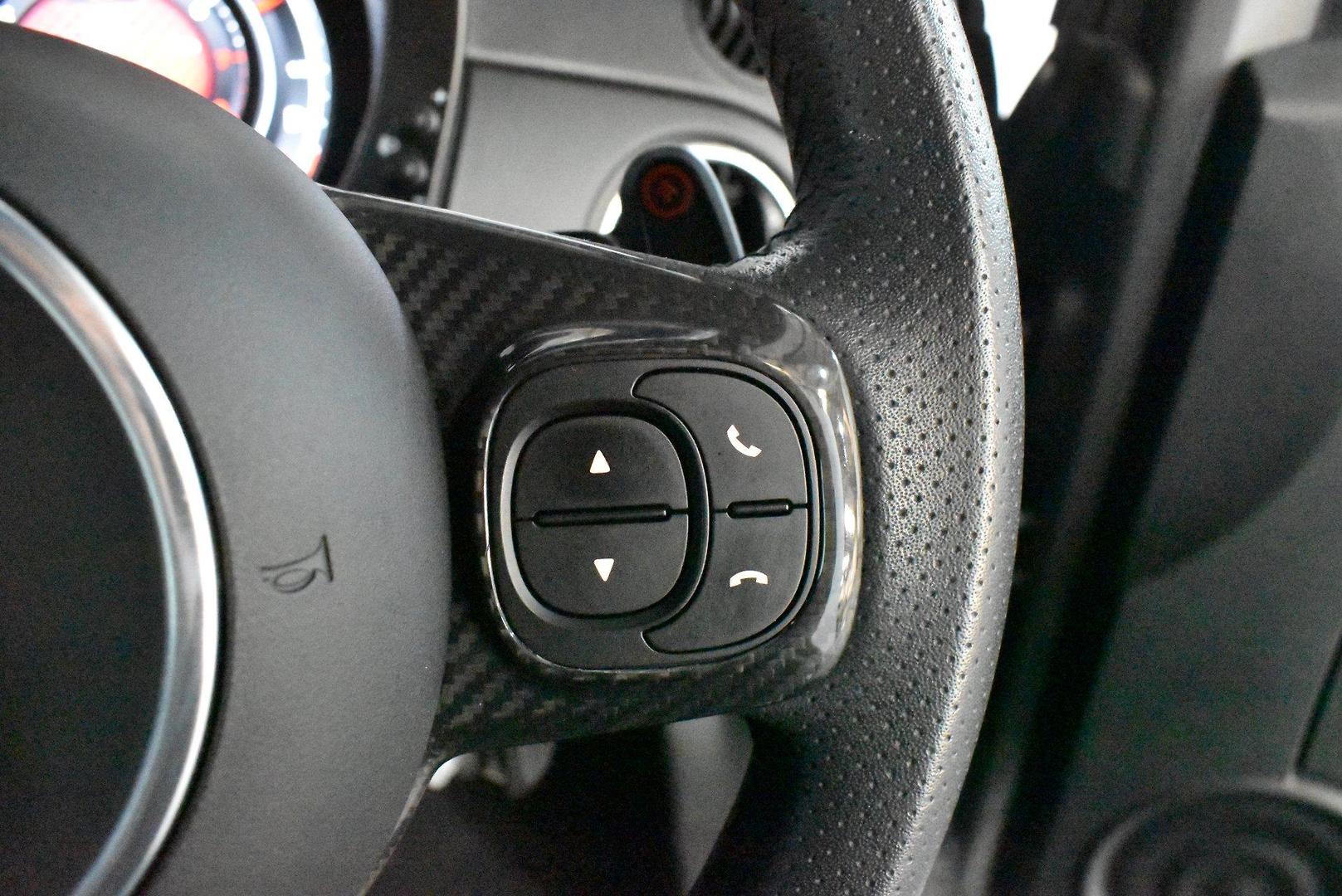 2024 Abarth 695 Competizione — photo 21
