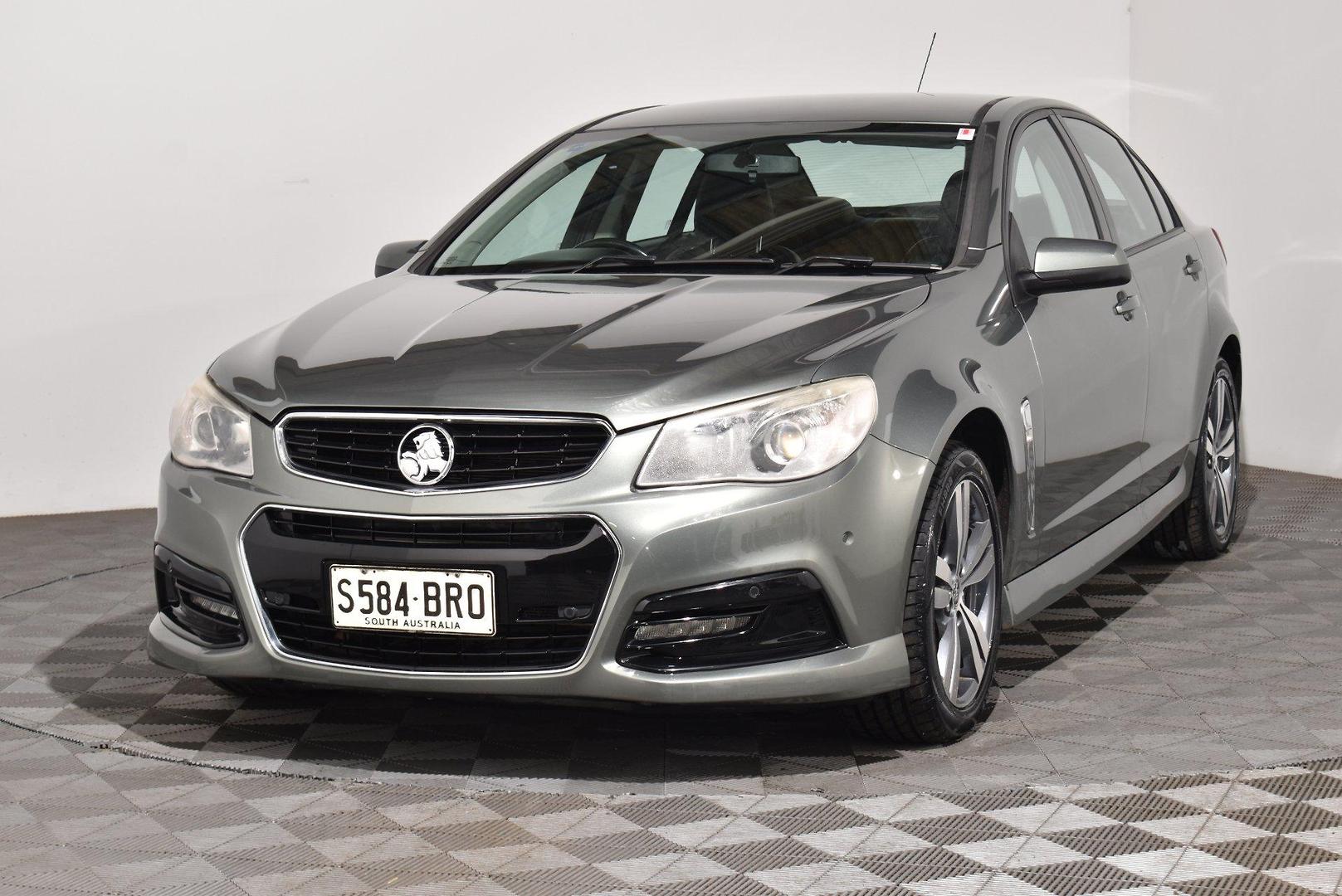 2014 Holden Commodore SV6 — photo 13