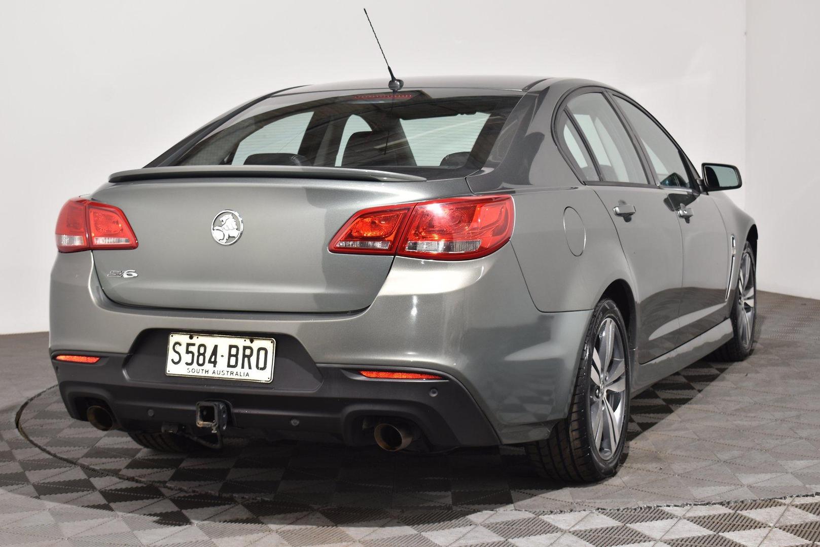 2014 Holden Commodore SV6 — photo 14