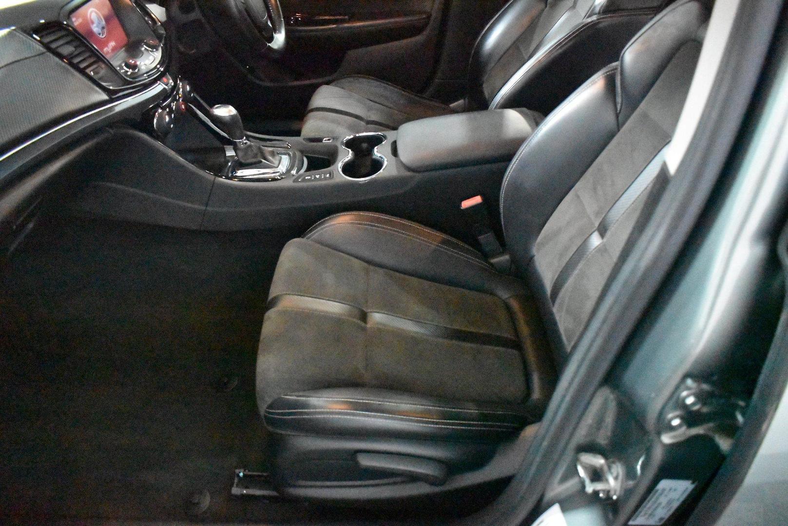 2014 Holden Commodore SV6 — photo 7