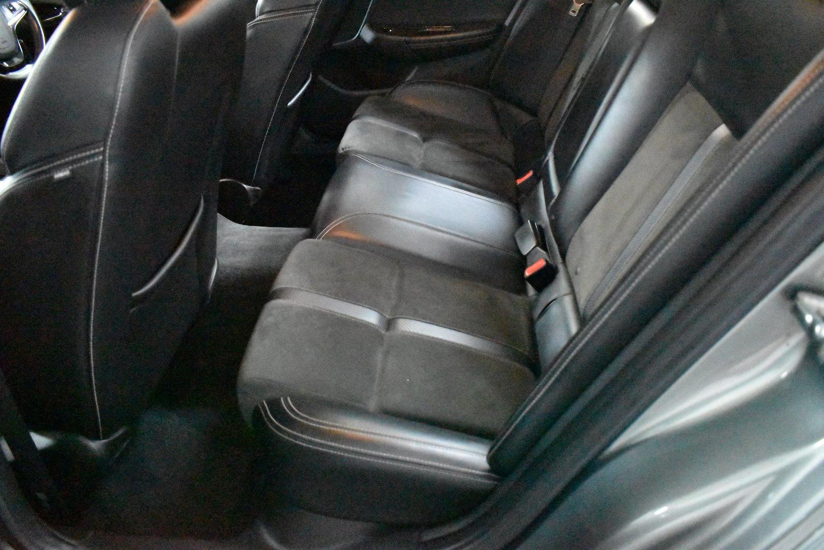 2014 Holden Commodore SV6 — photo 8