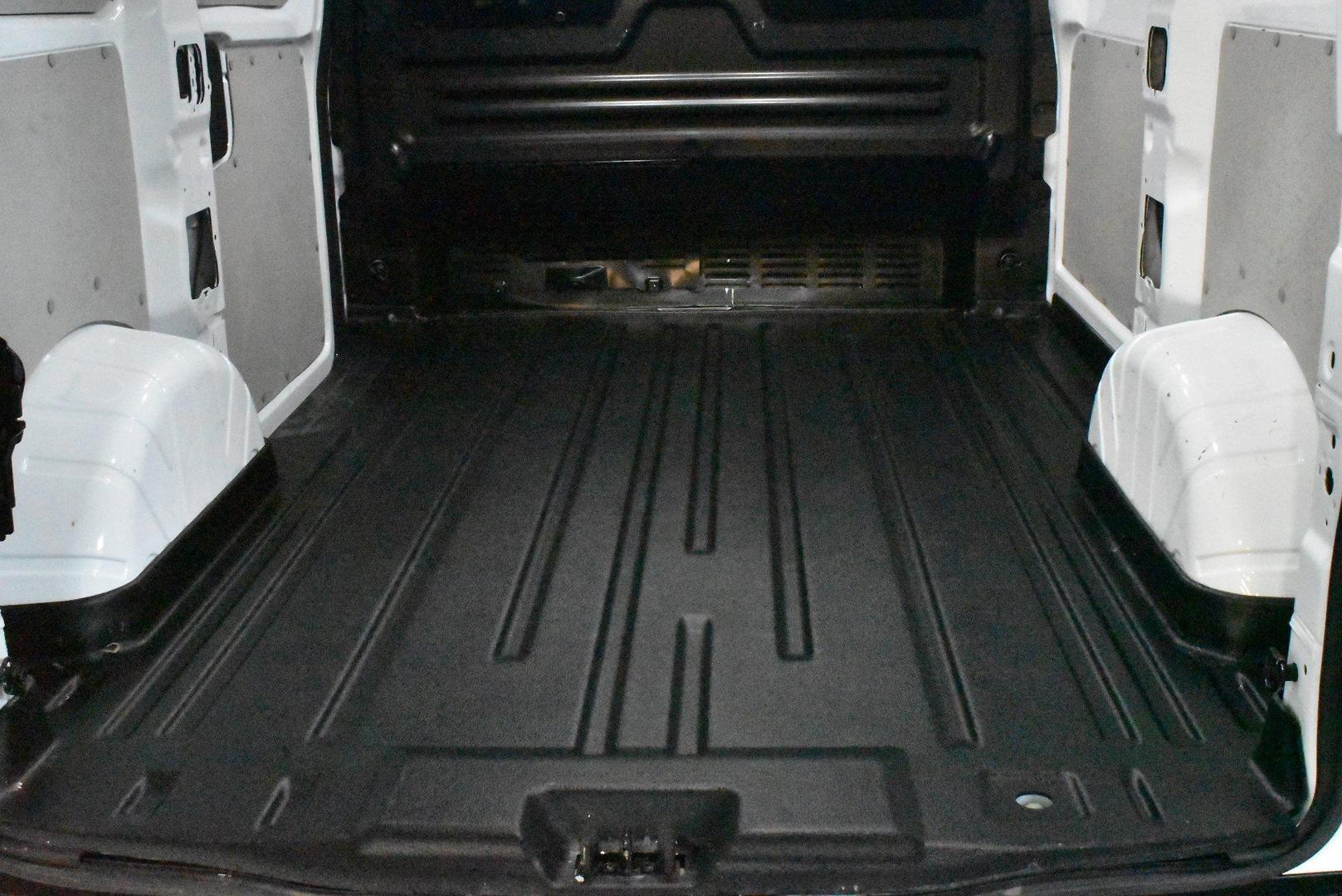 2024 Ford Transit Custom Trend SWB — photo 15