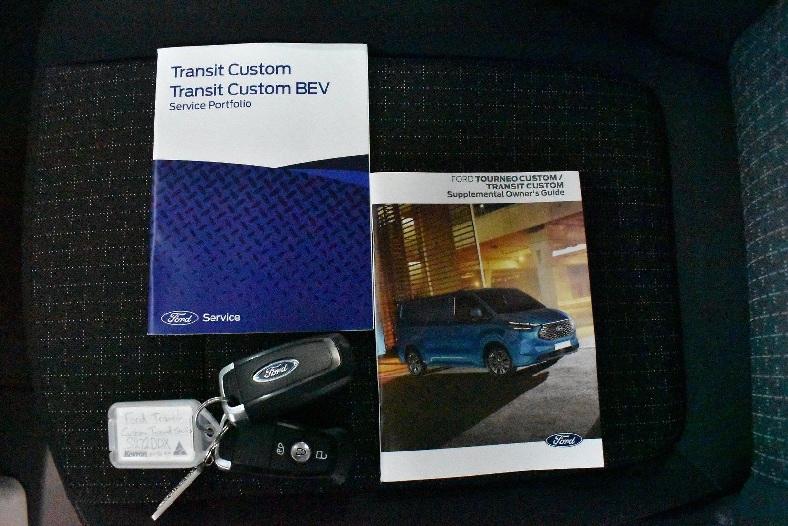 2024 Ford Transit Custom Trend SWB — photo 24